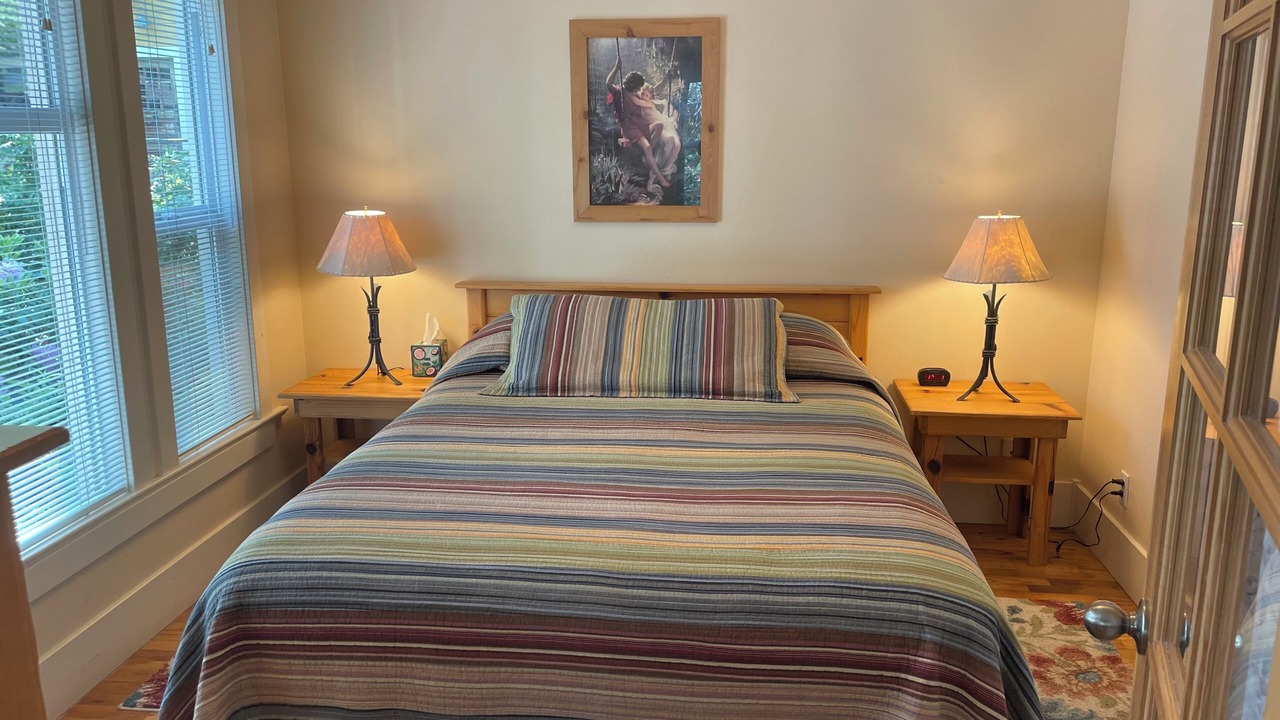 Photo of Bedroom in Ashland