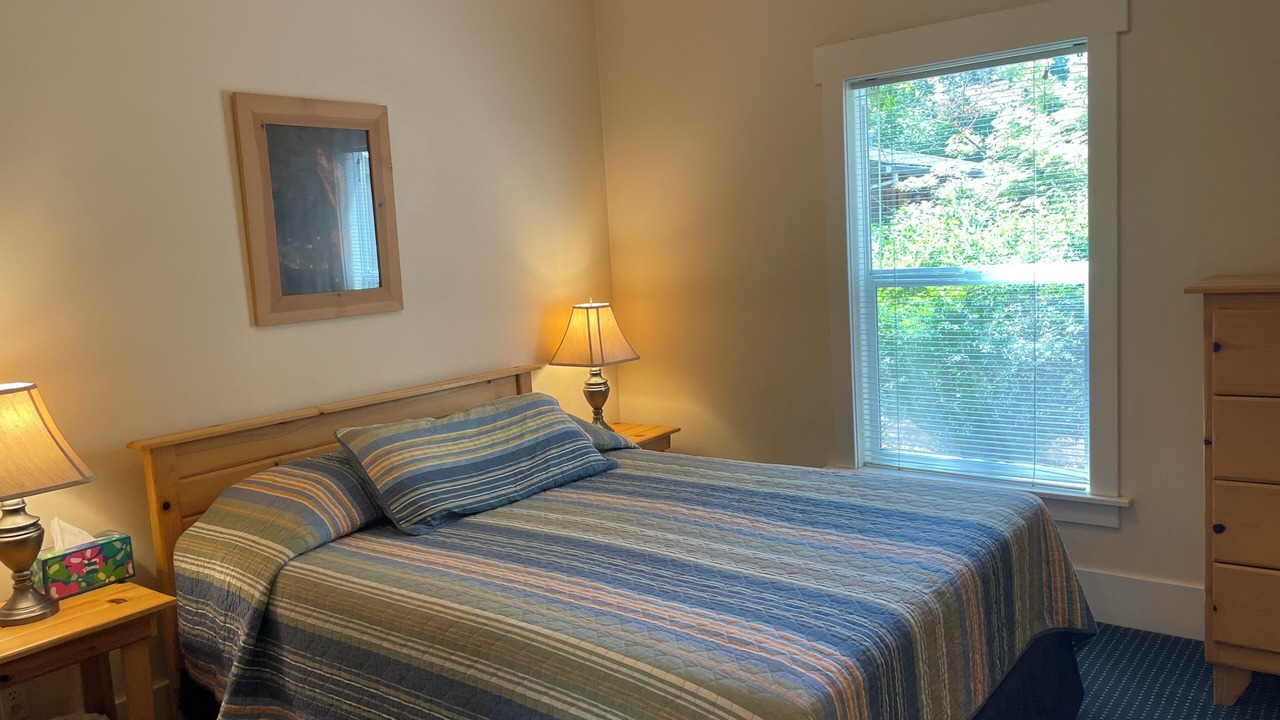 Photo of Bedroom in Ashland
