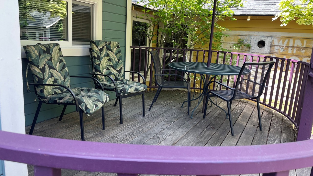 Photo of Outdoor in Ashland