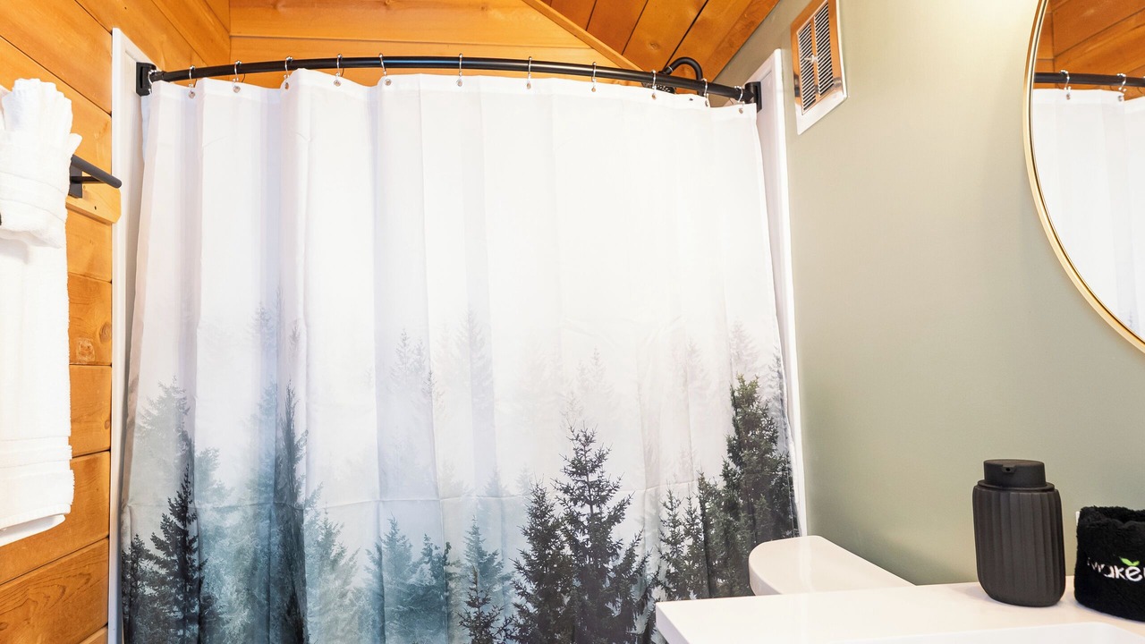 Photo of Bathroom in Sunriver