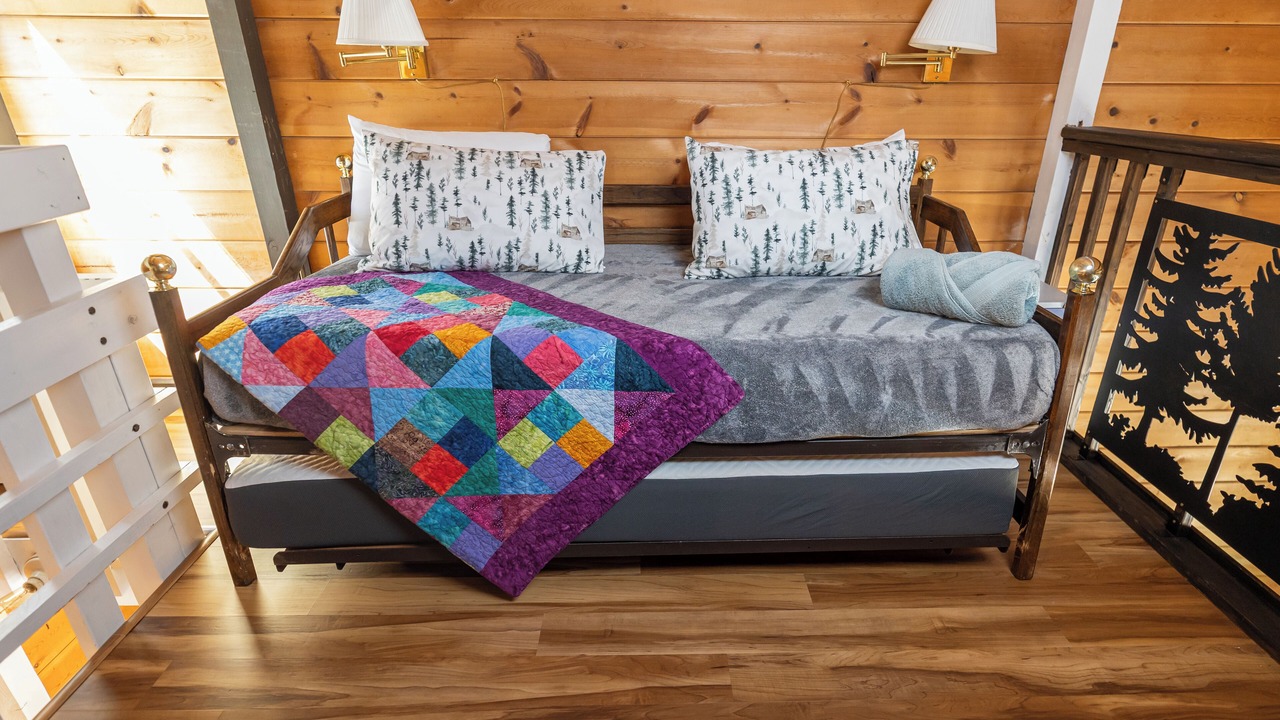 Photo of Bedroom in Sunriver