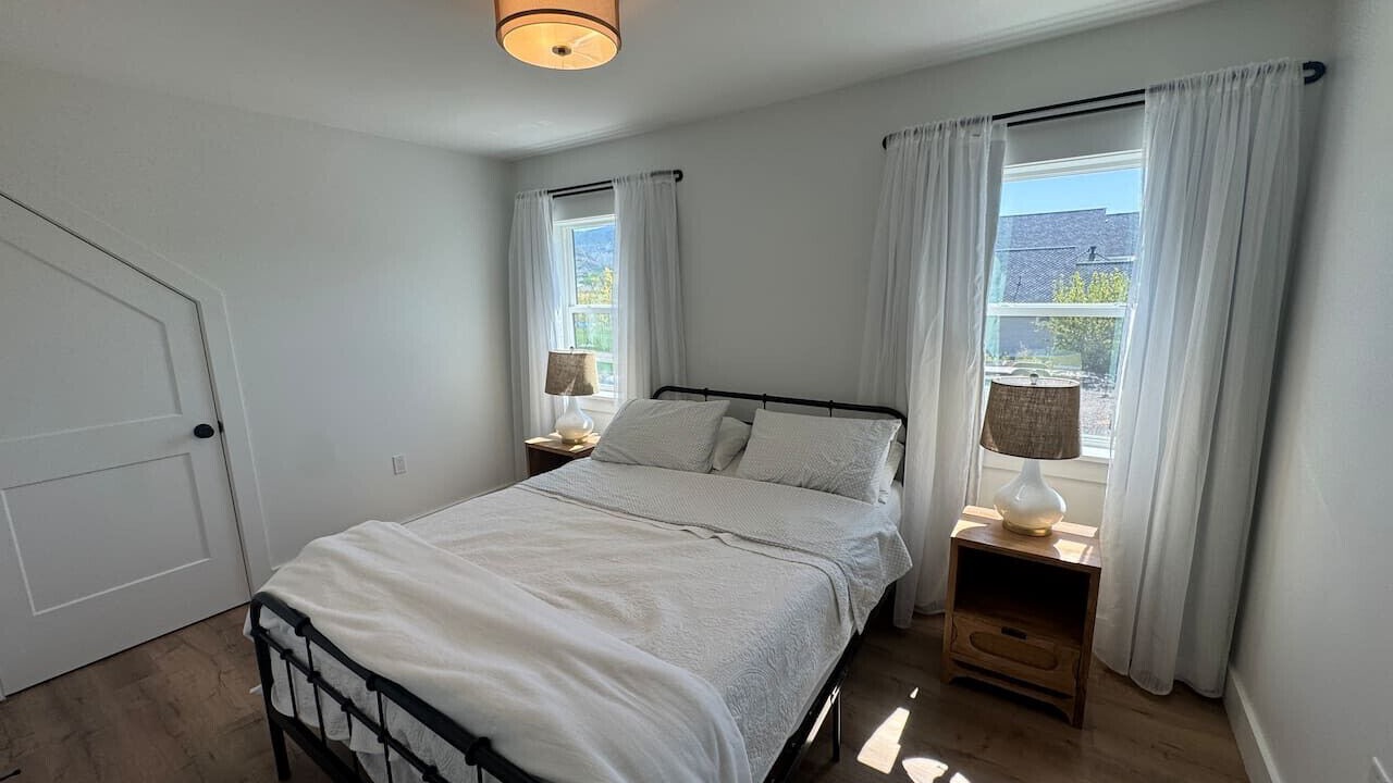 Photo of Bedroom in Oroville