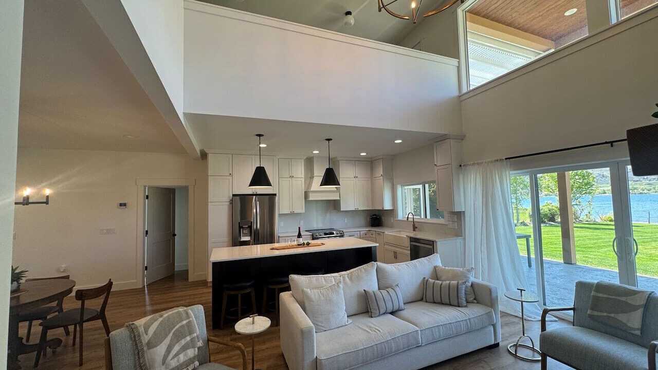 Photo of Livingroom in Oroville
