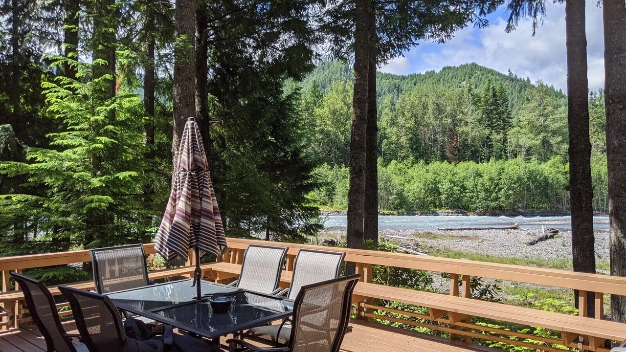 Photo of Outdoor in Enumclaw