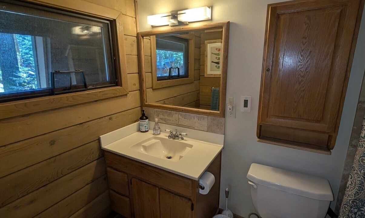 Photo of Bathroom in Enumclaw