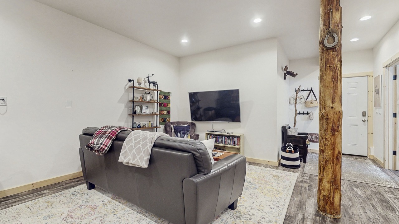 Photo of Livingroom in Clinton