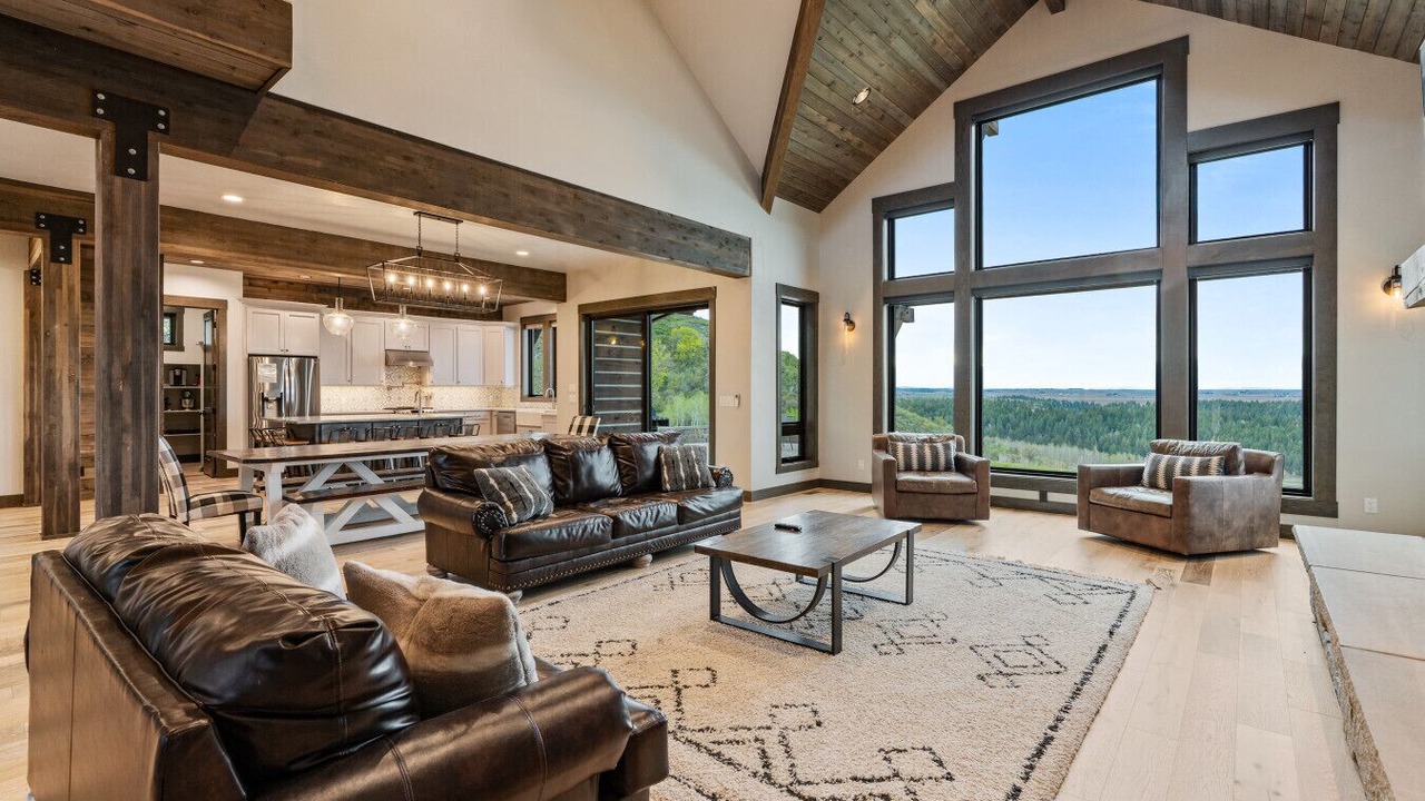 Photo of Livingroom in Ashton
