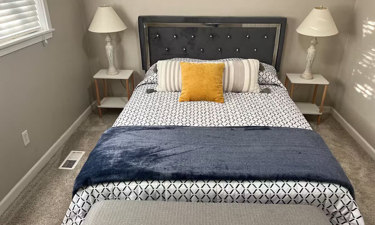 Photo of Bedroom in Bonney Lake