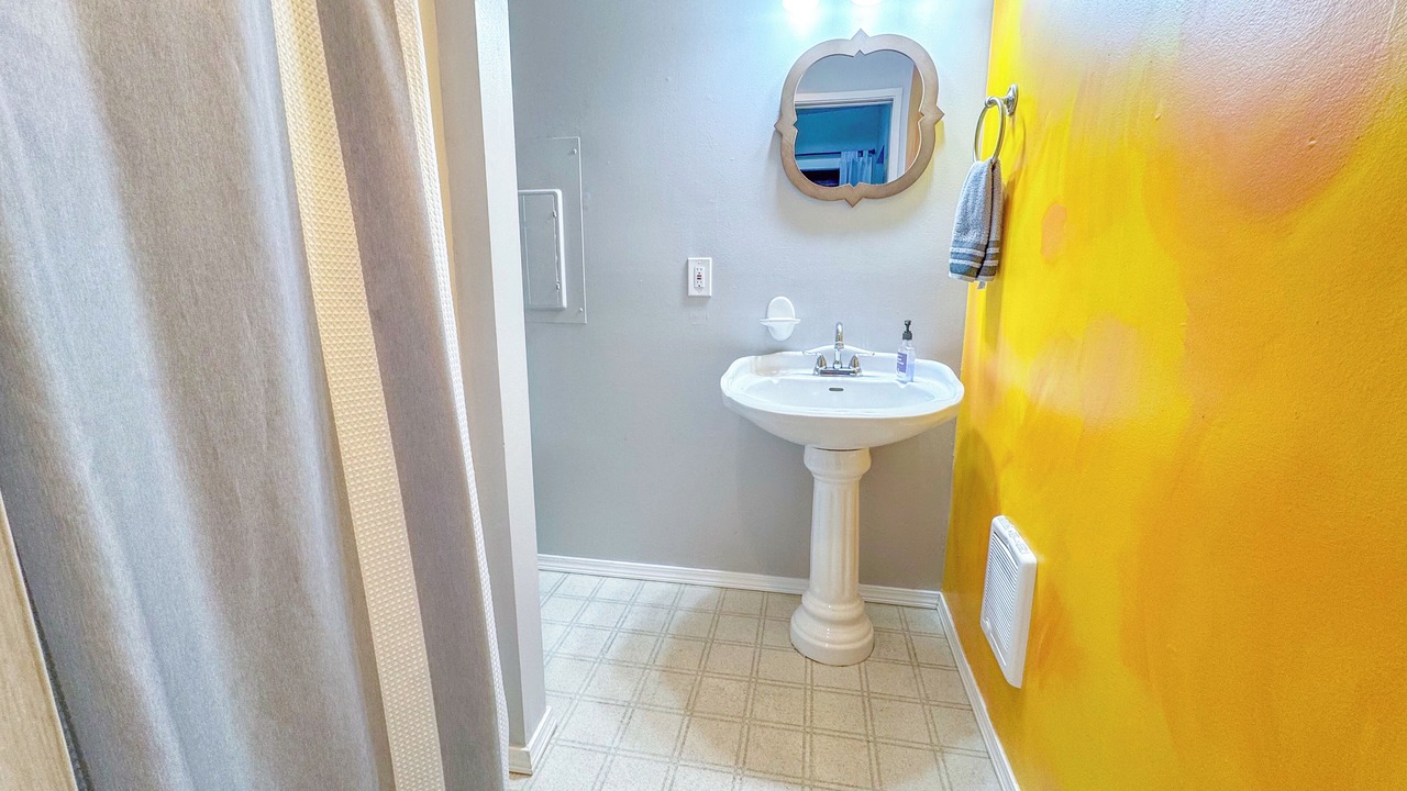 Photo of Bathroom in North End