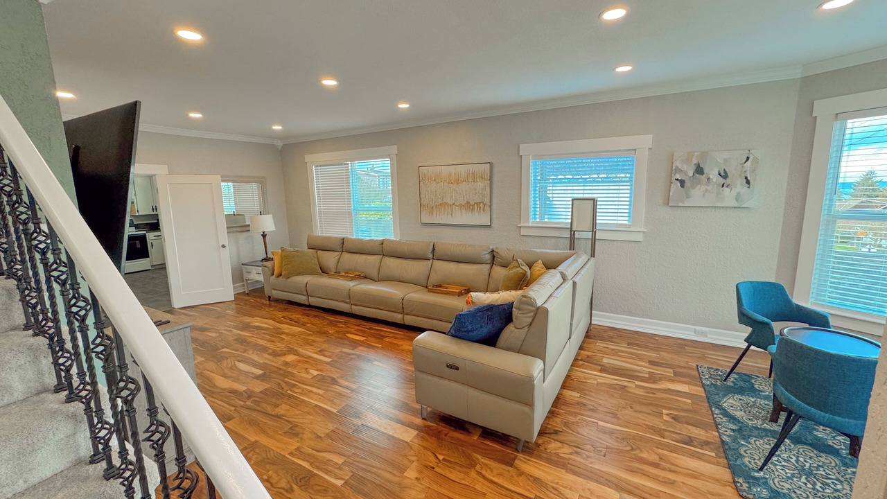 Photo of Livingroom in North End