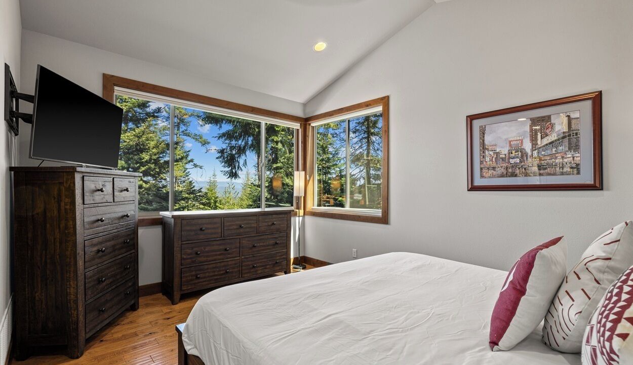Photo of Bedroom in Cle Elum