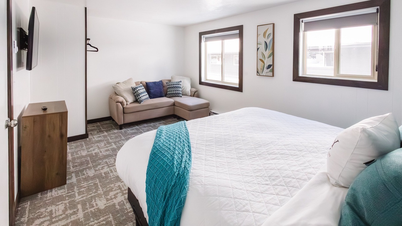 Photo of Bedroom in West Yellowstone