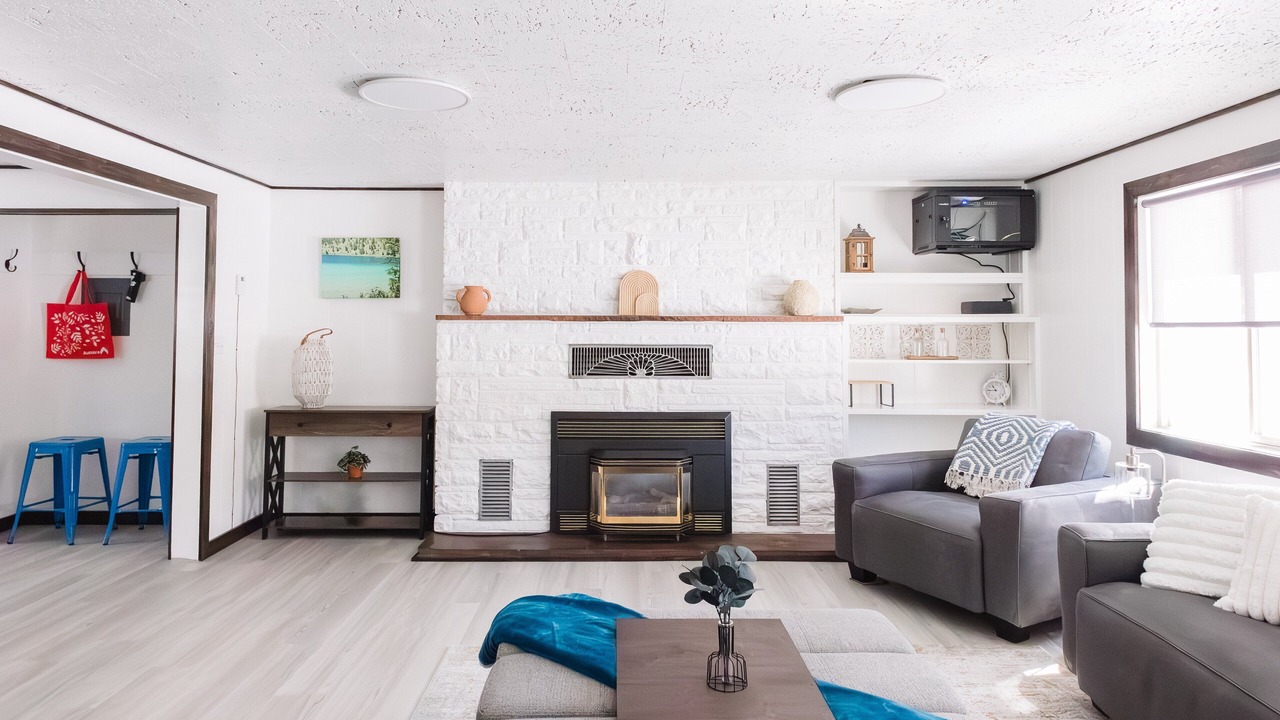 Photo of Livingroom in West Yellowstone