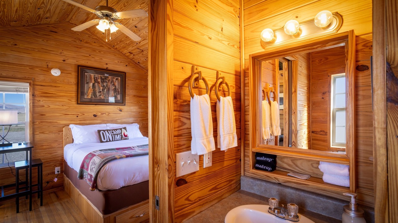 Photo of Bedroom in Livingston