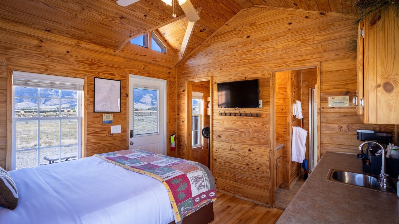 Photo of Bedroom in Livingston