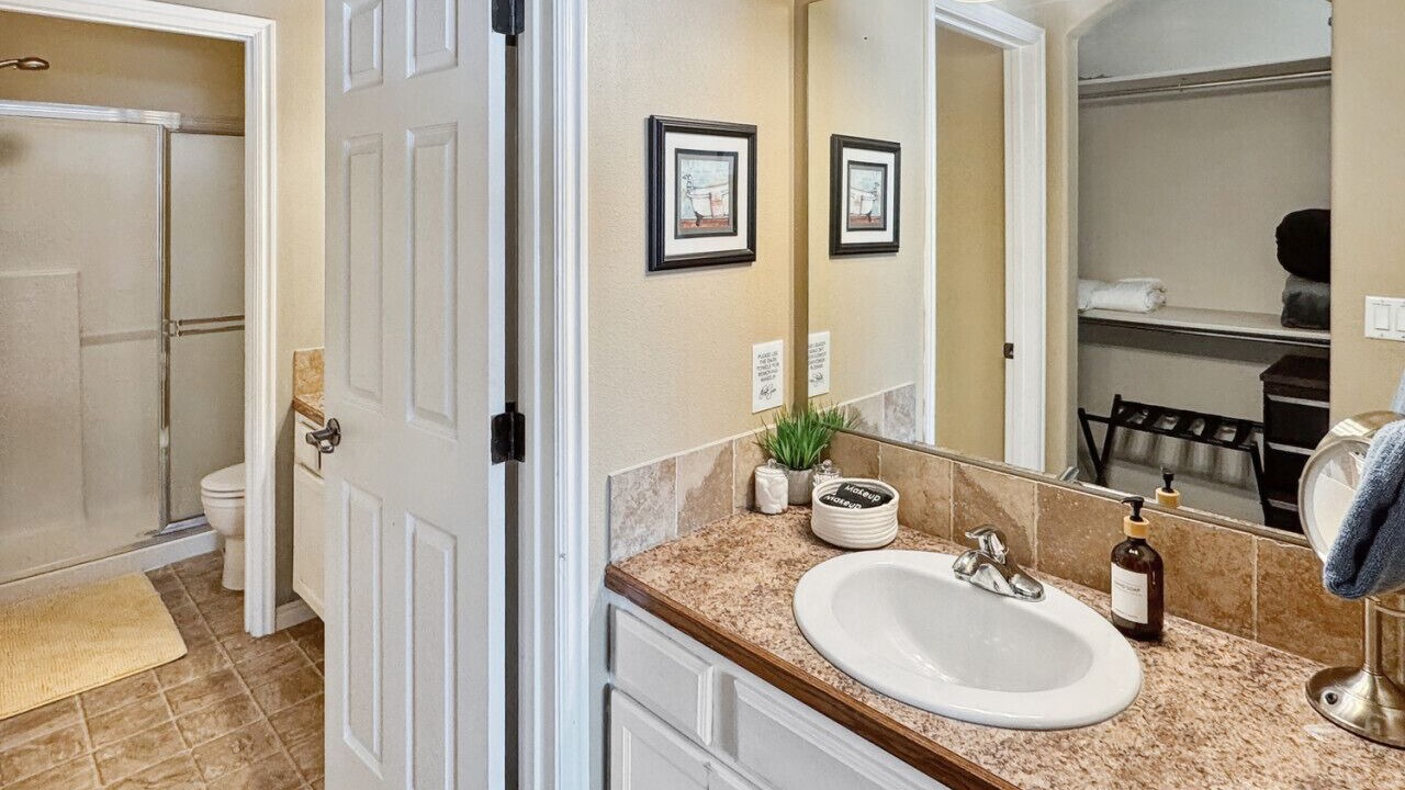 Photo of Bathroom in Donnelly