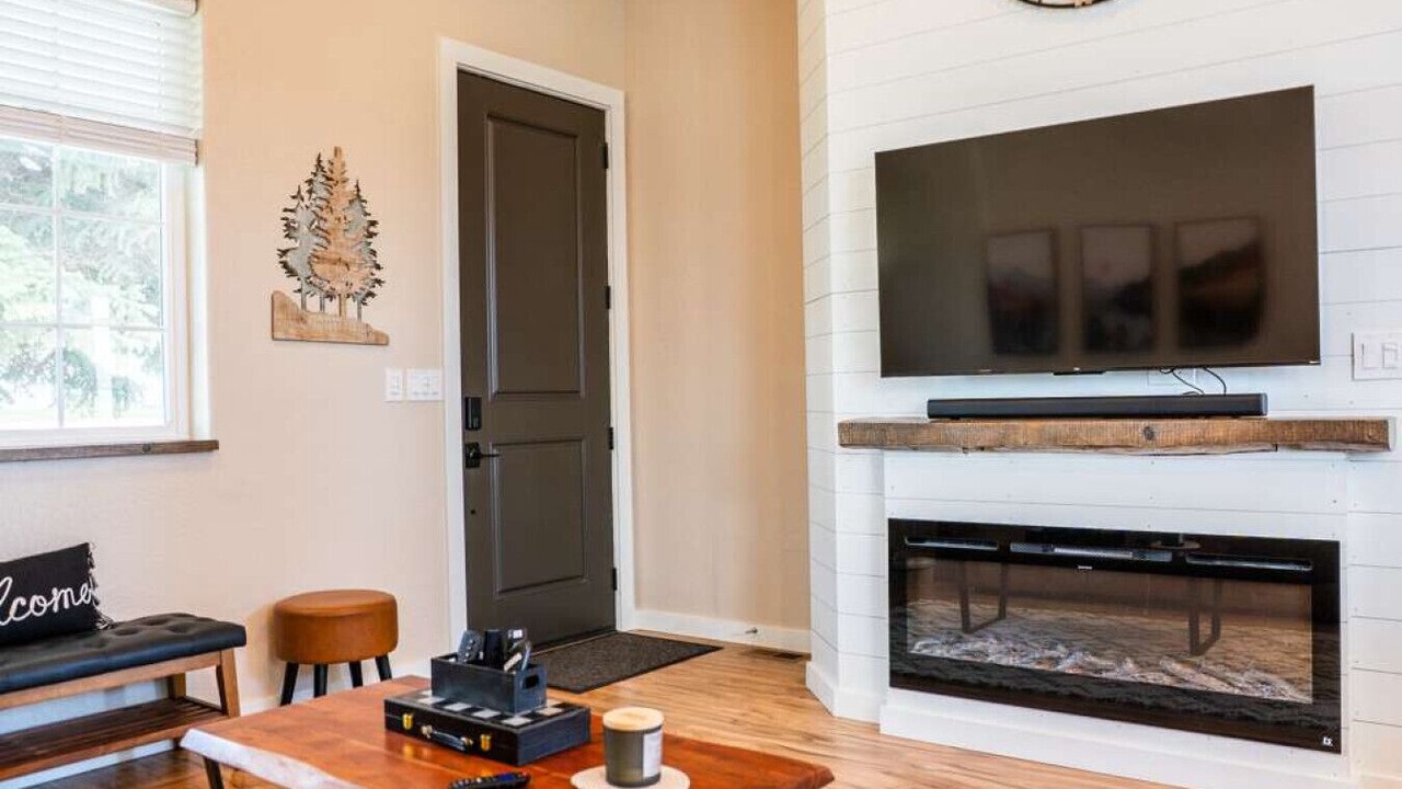 Photo of Livingroom in Post Falls