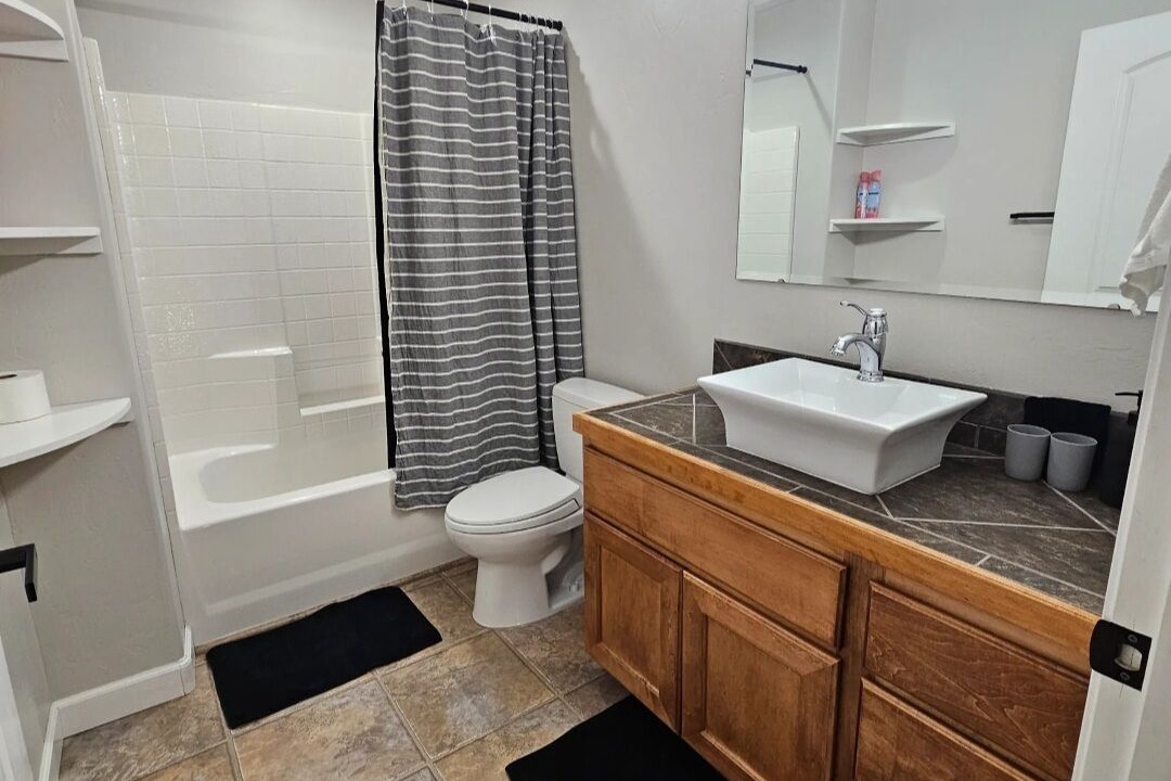 Photo of Bathroom in Arco