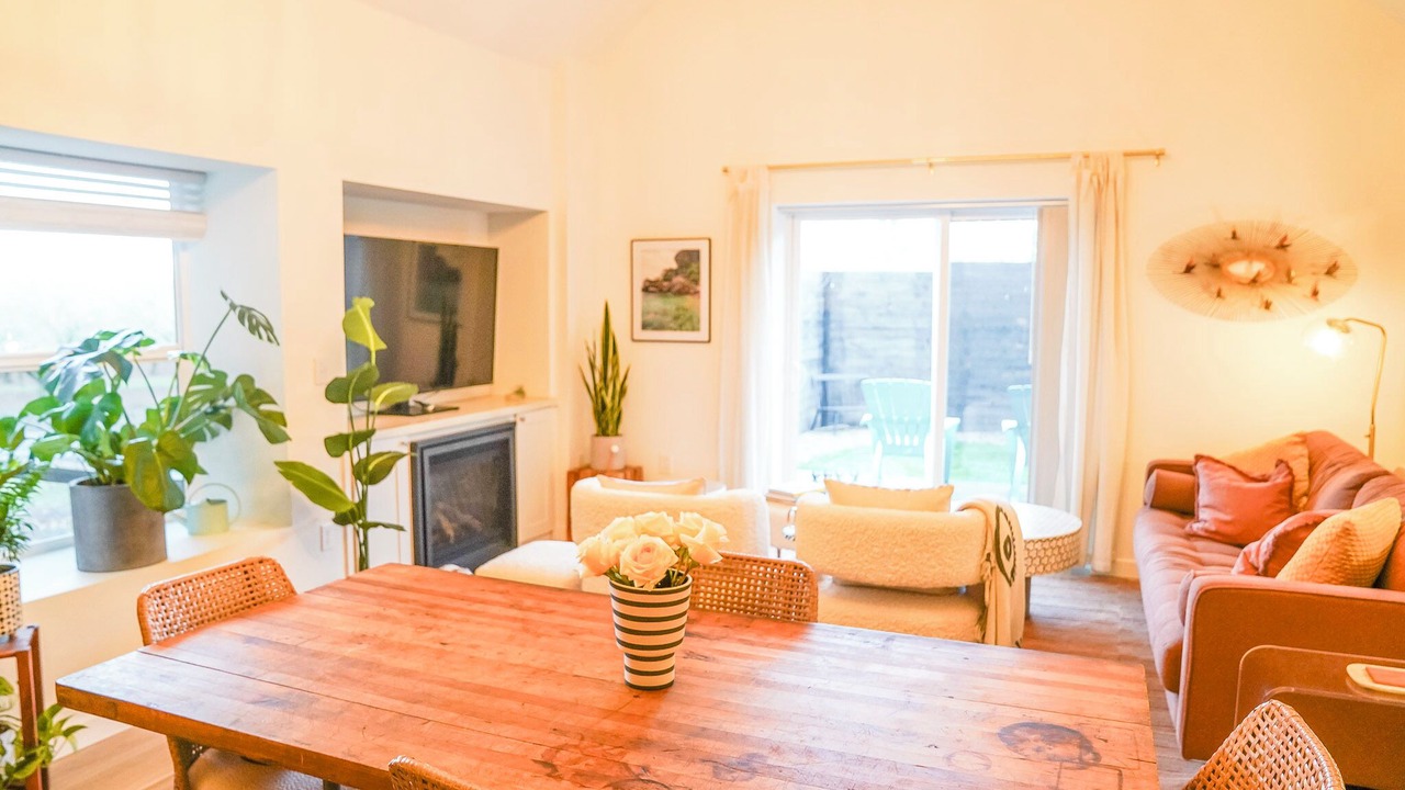 Photo of Livingroom in Albany