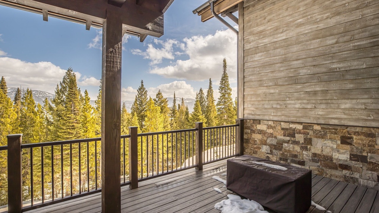 Photo of Patio Balcony in Spanish Peaks