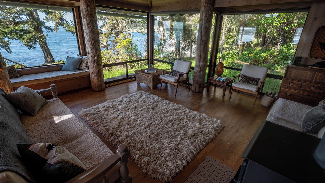 Photo of Livingroom in Lopez Island