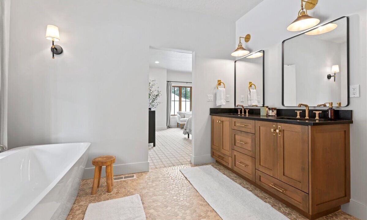 Photo of Bathroom in Tamarack Resort