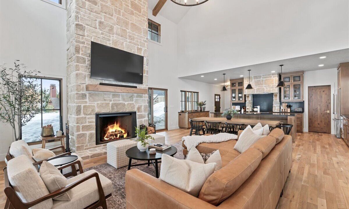 Photo of Livingroom in Tamarack Resort