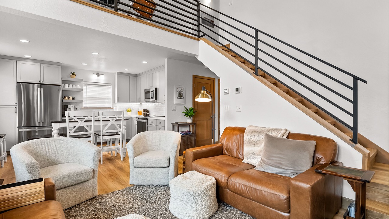 Photo of Livingroom in Dover Bay