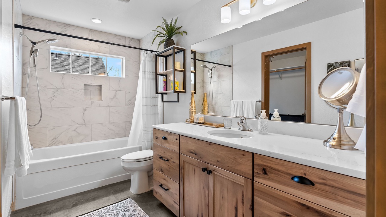 Photo of Bathroom in Dover Bay