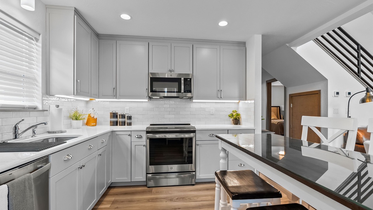 Photo of Kitchen in Dover Bay
