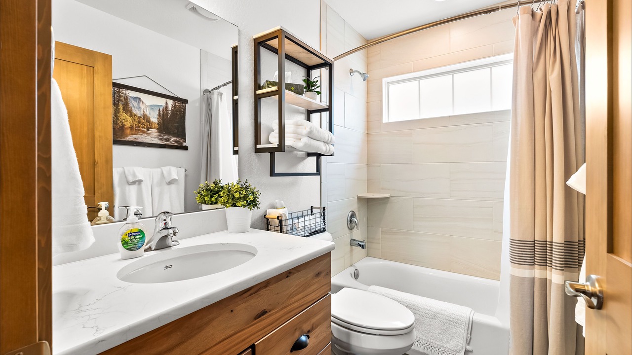 Photo of Bathroom in Dover Bay