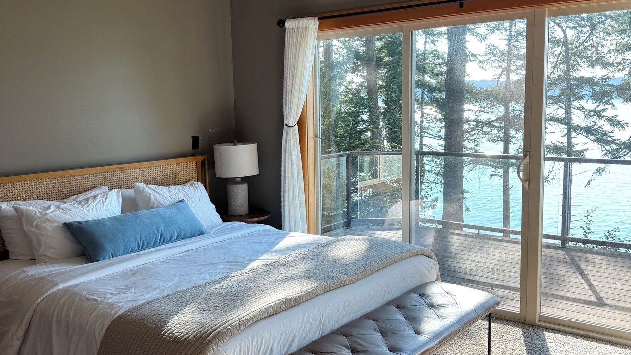 Photo of Bedroom in La Conner