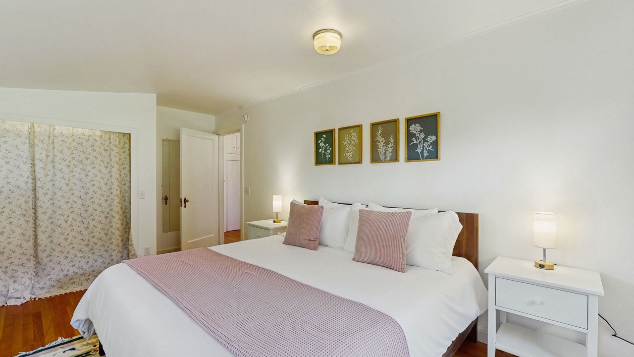 Photo of Bedroom in Bainbridge Island