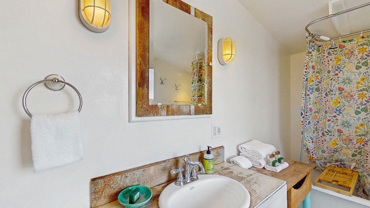 Photo of Bathroom in Bainbridge Island