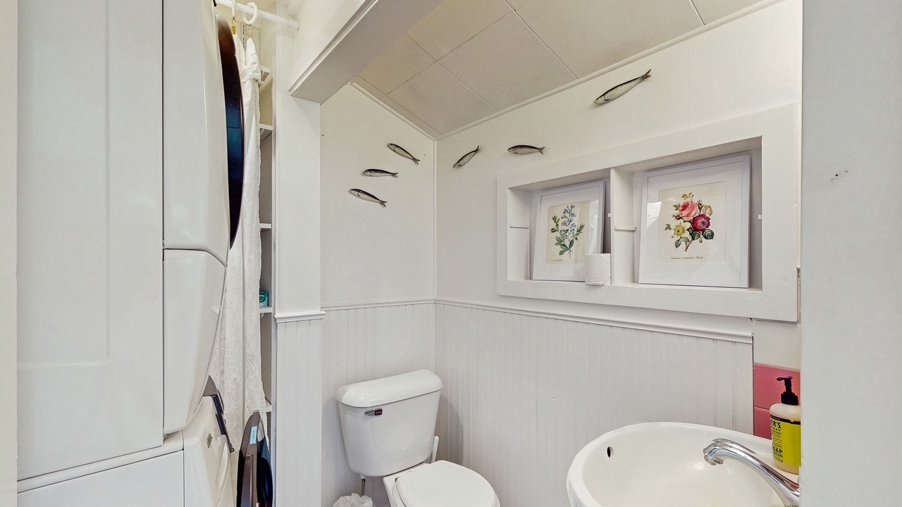 Photo of Bathroom in Bainbridge Island
