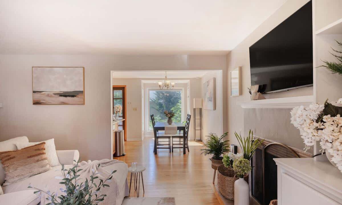 Photo of Livingroom in Wedgwood