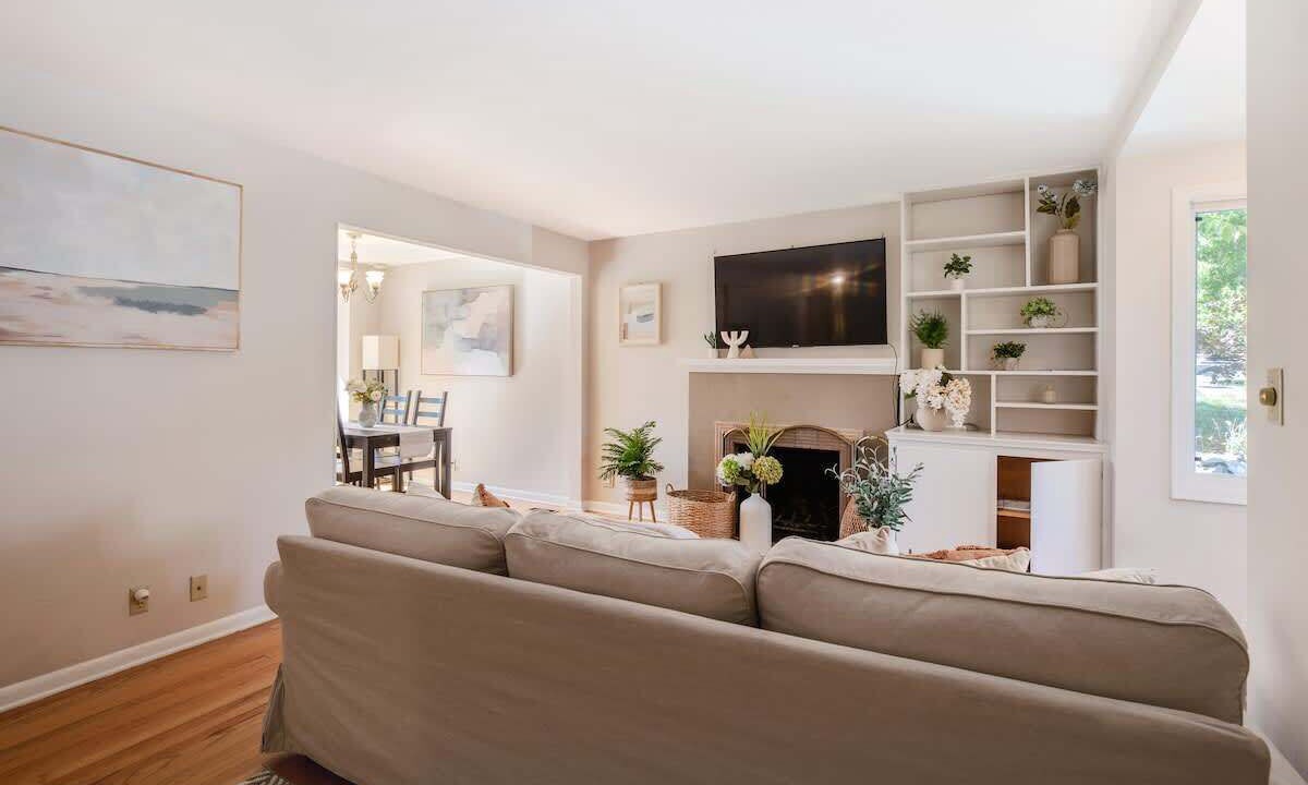 Photo of Livingroom in Wedgwood