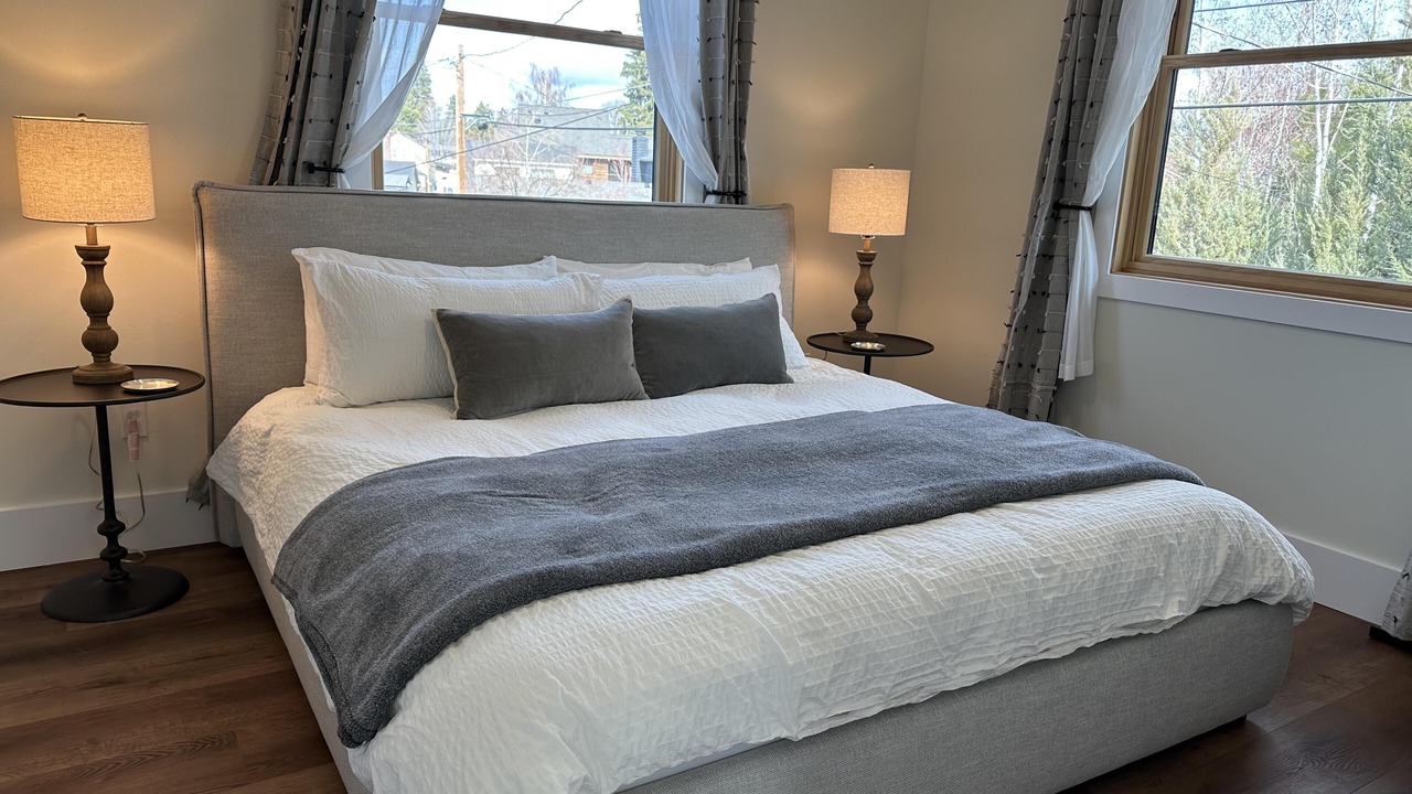 Photo of Bedroom in River West