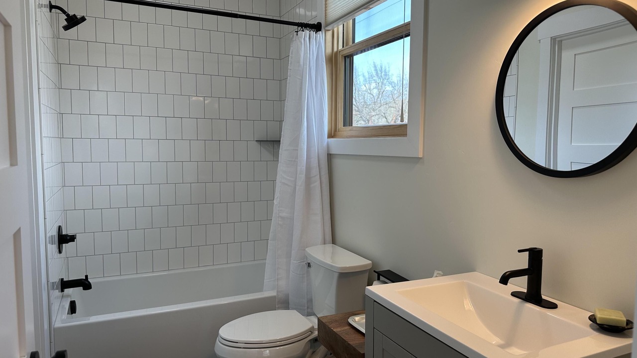 Photo of Bathroom in River West
