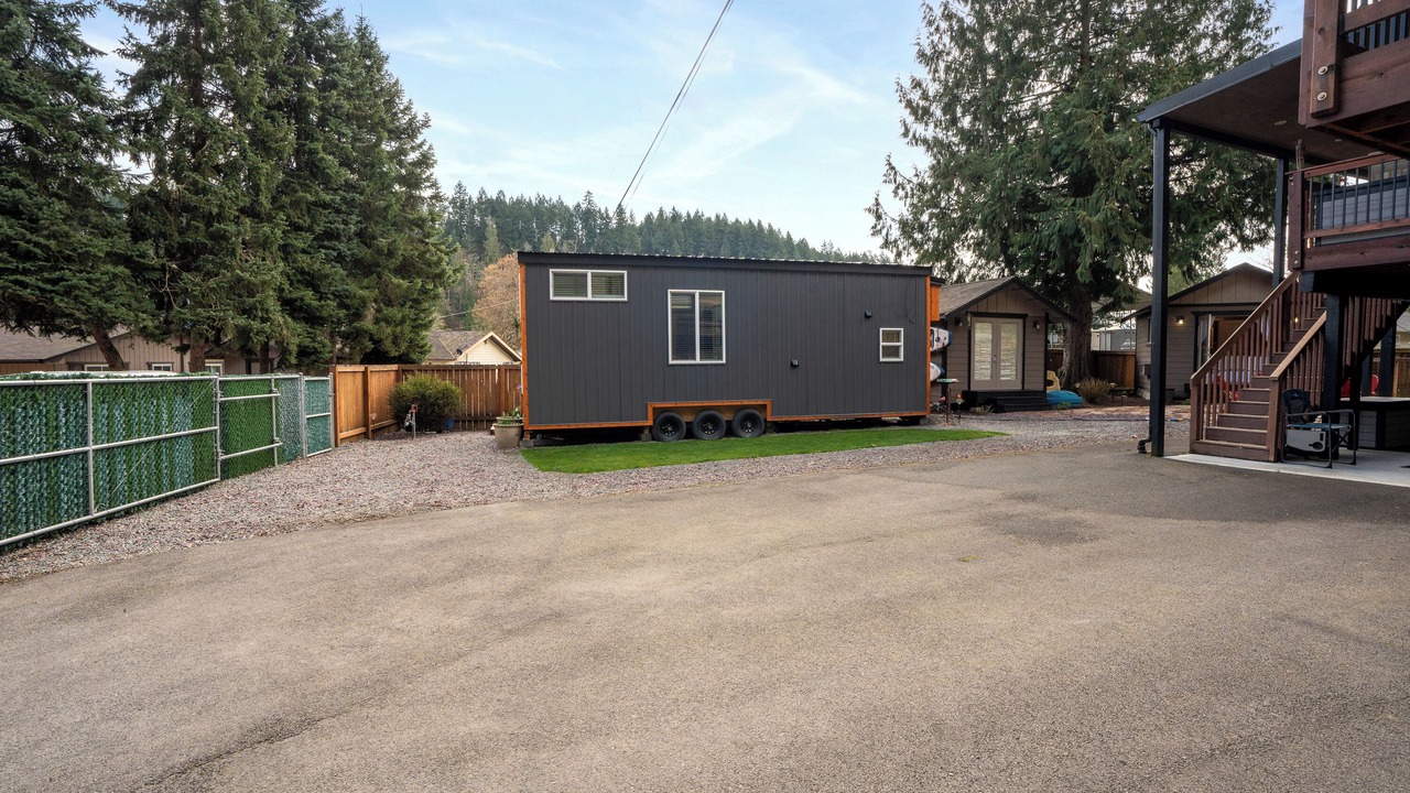 Photo of Outdoor in Eatonville
