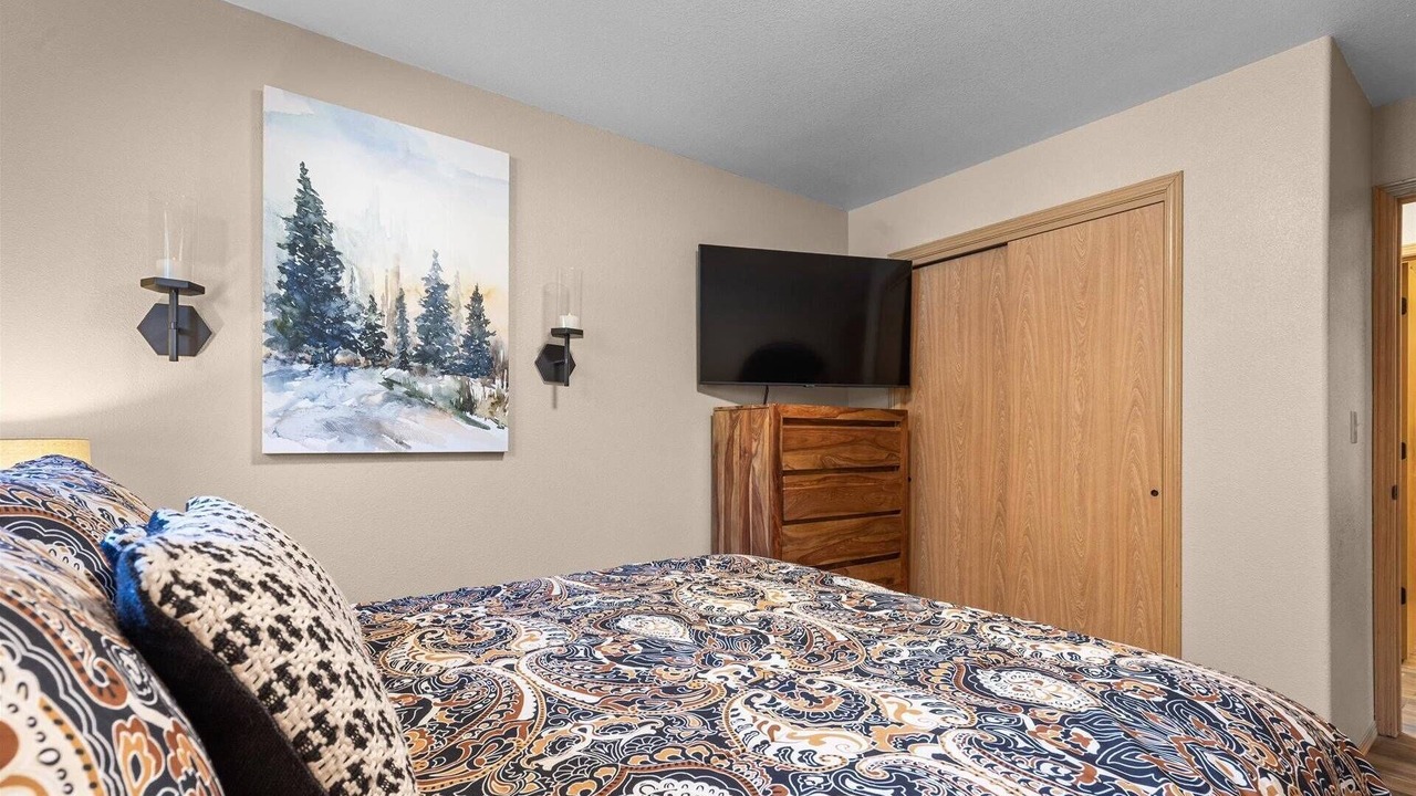 Photo of Bedroom in Hayden
