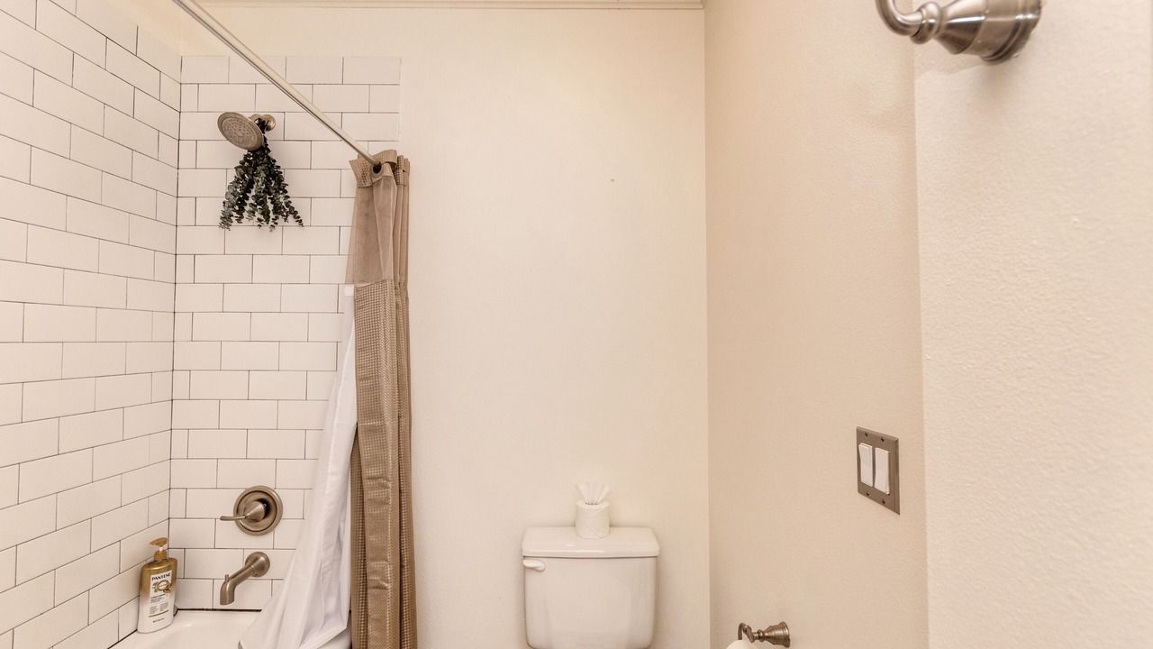 Photo of Bathroom in Belltown