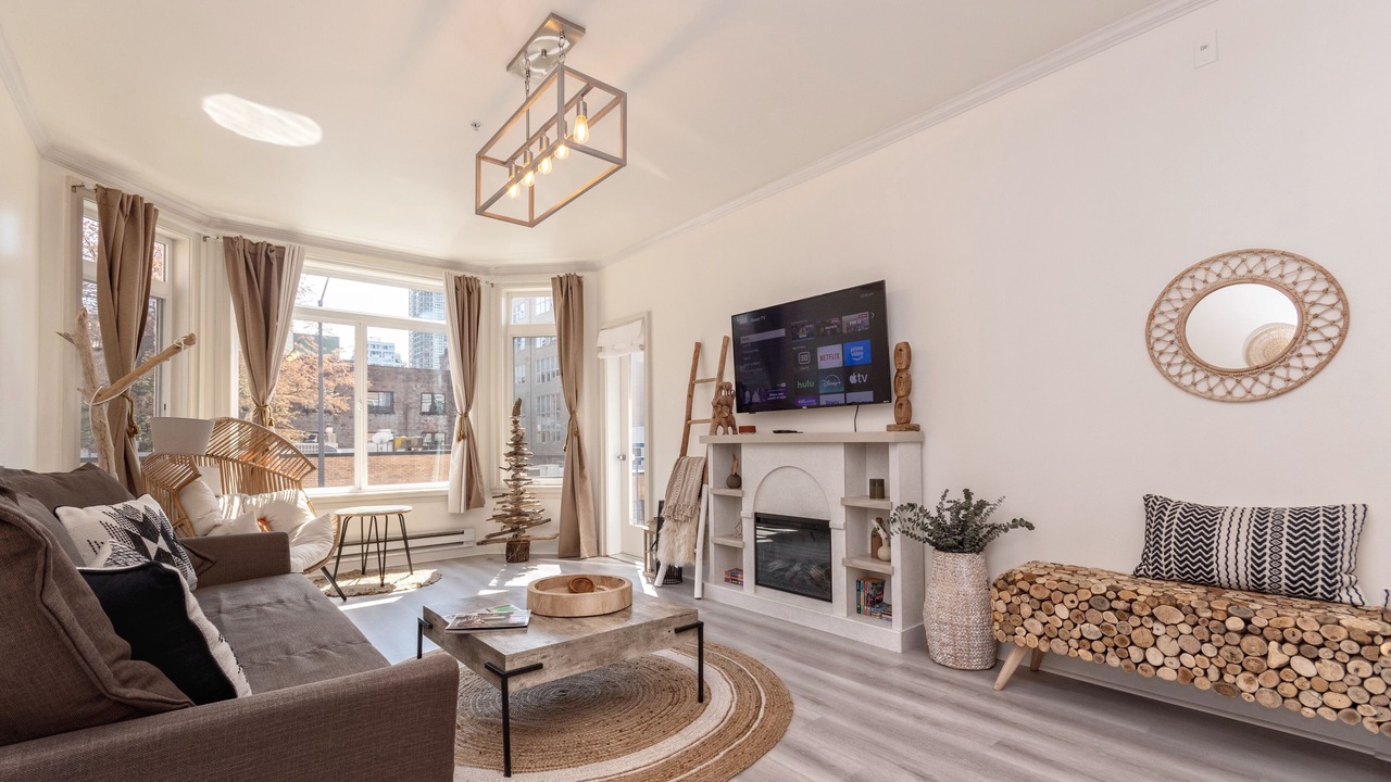 Photo of Livingroom in Belltown