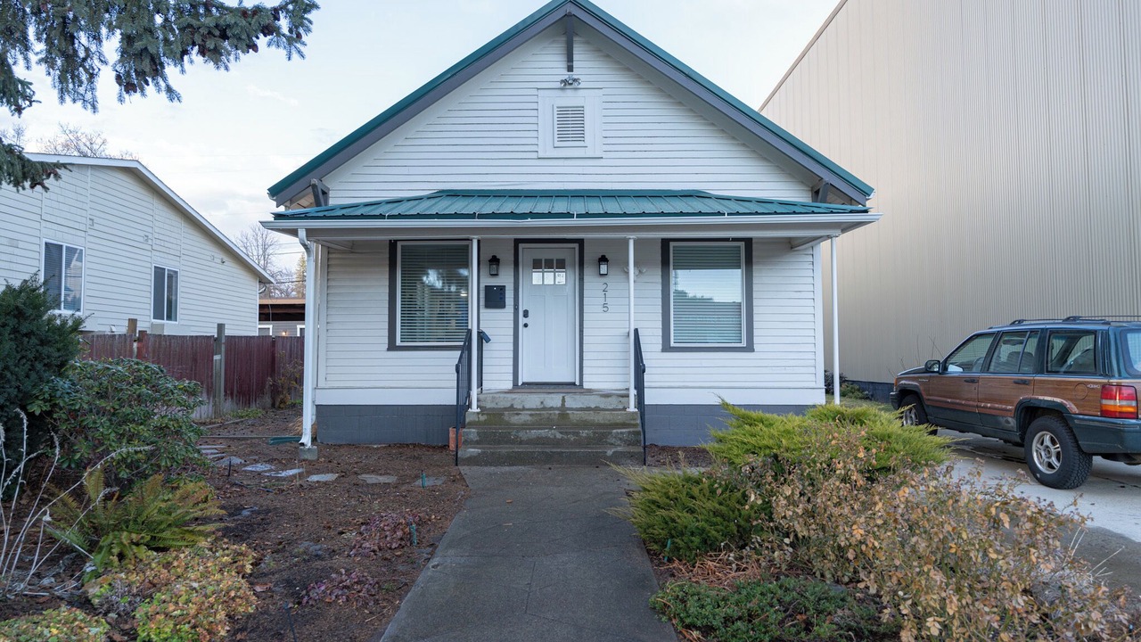 Photo of Outdoor in Garden District