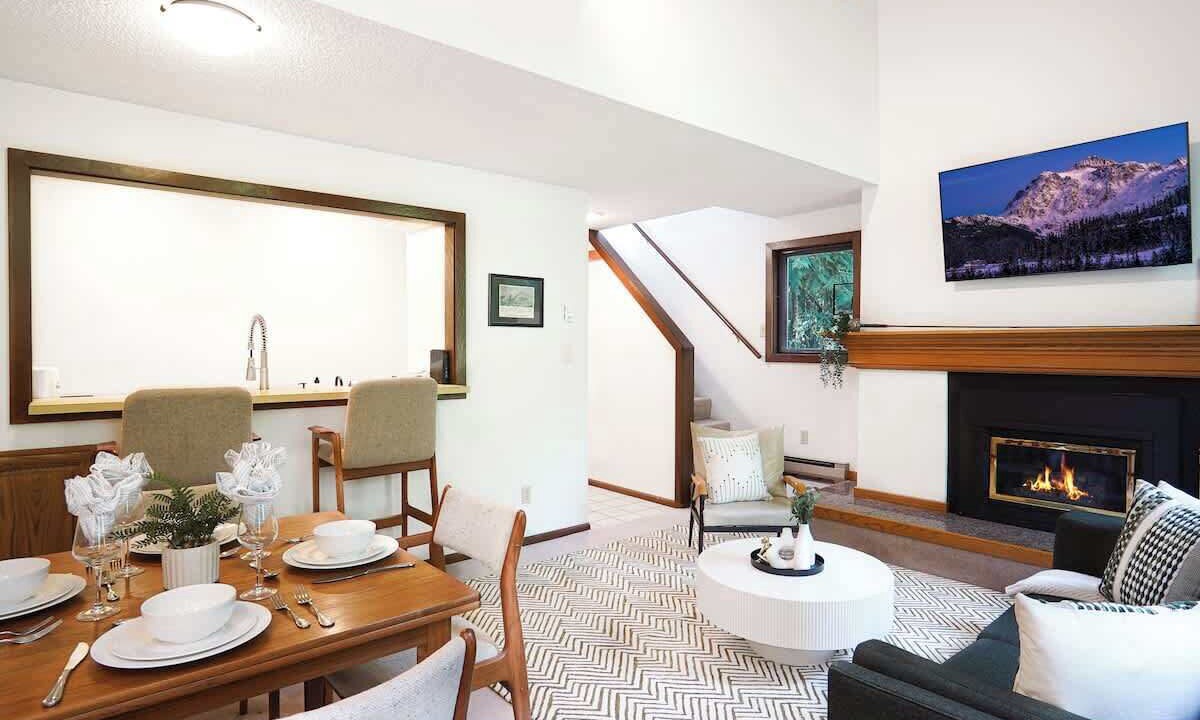 Photo of Bedroom in Glacier