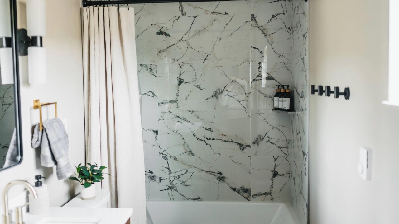 Photo of Bathroom in White Bird