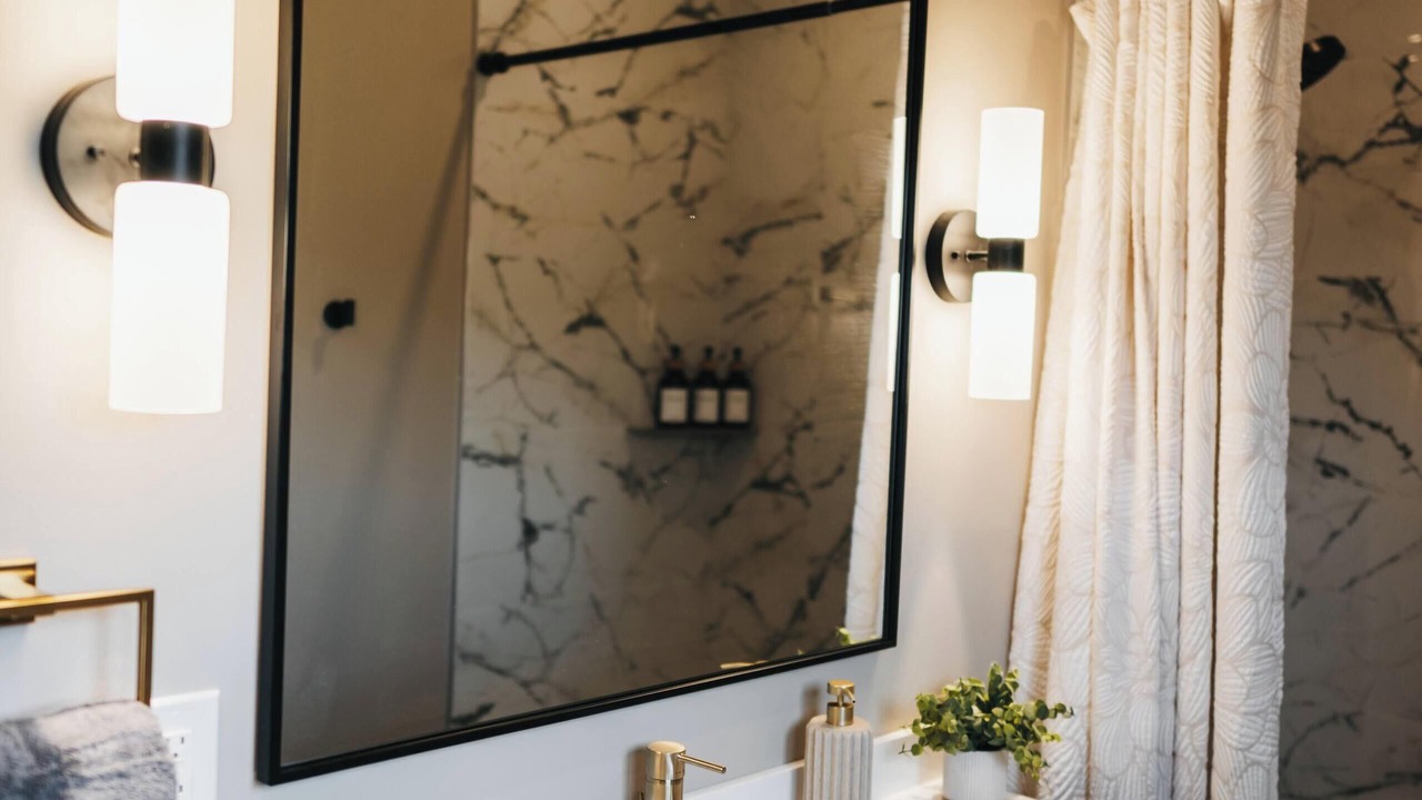 Photo of Bathroom in White Bird
