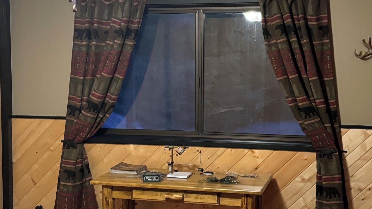 Photo of Bedroom in Umpqua