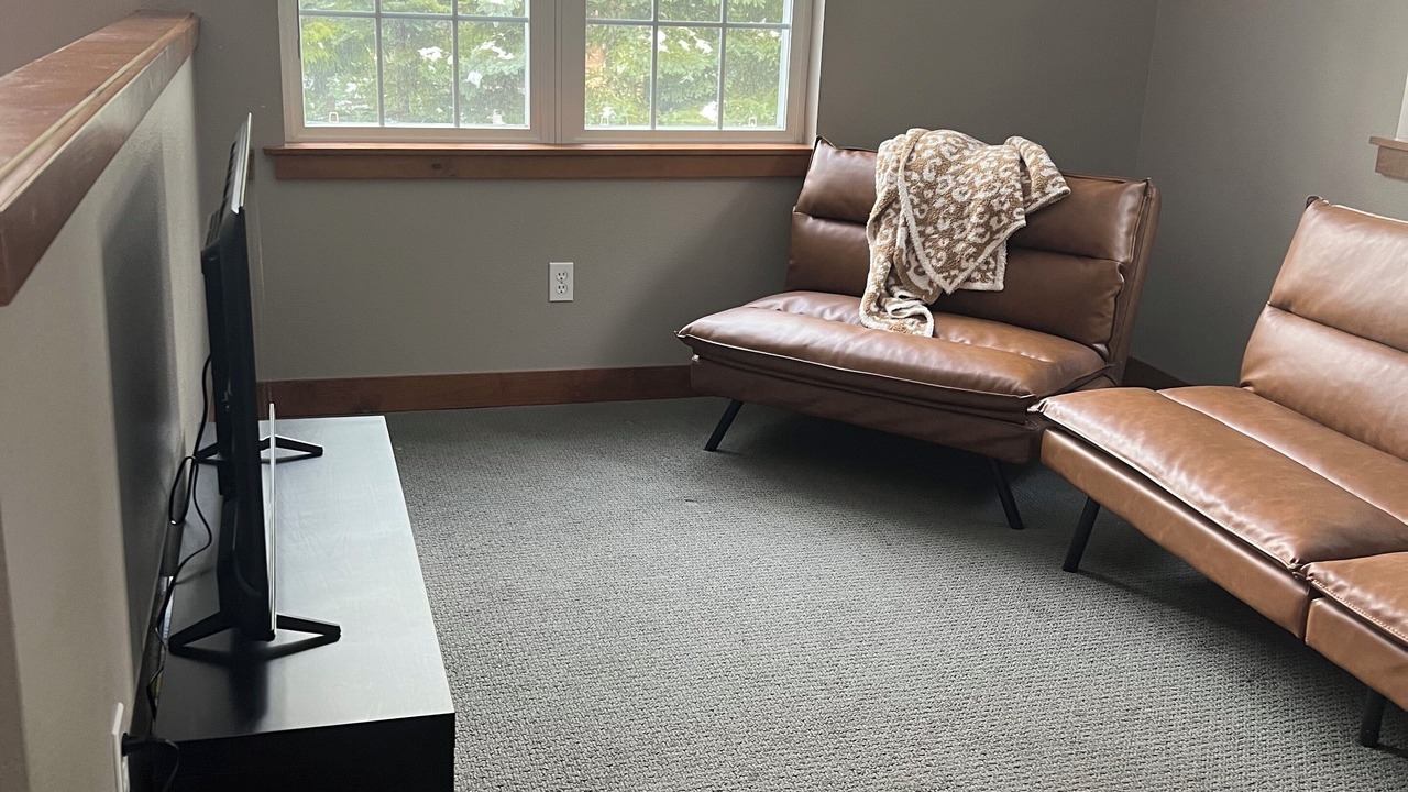 Photo of Livingroom in Enumclaw