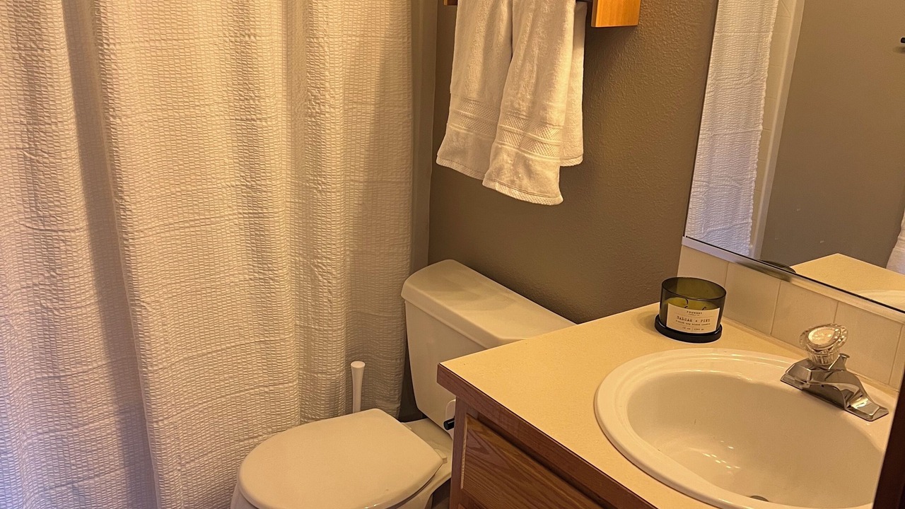 Photo of Bathroom in Enumclaw